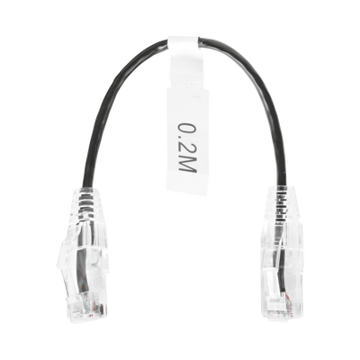 Cable de Parcheo Slim UTP Cat6 - 20 cm (7.87 Pulgadas) Negro Diámetro Reducido (28 AWG) | LP-UT6-020-BK28