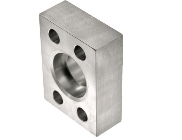 SSMEC BRIDA SOLDABLE DE 1" COD. 61 PARA 3000PSI CON O'RING Y TORNILLOS UNC, EN ACERO INOXIDABLE  Mod: W4-16-16-SS ( Brida cara ranurada)