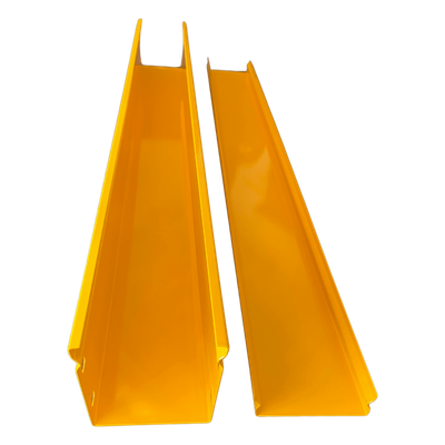 Tramo Recto de Aluminio para Fibra Óptica / 4" x 4" / 1.52 m (4.99 ft) / Pintura Epóxica / Con Tapa y Accesorios | CHFBTR4X4EPK