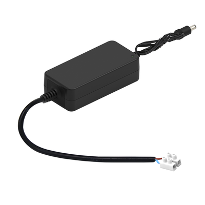 Convertidor de Voltaje con Aislador de 15-30 Vcc a 12 Vcc / 3 Amp Max. | PL-DC3000I