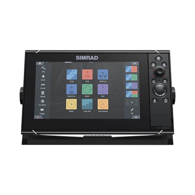 Pantalla Náutica 9 Pulgadas SolarMAX IPS / Procesador iMX 8 / Ecosonda Integrada 1kW CHIRP / GPS Incorporado / Conectividad Inalámbrica / Compatibilidad con Accesorios Simrad / Montaje Flush o Bracket / Incluye Mapa Mundial | 000-15405-001