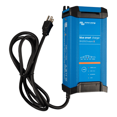 Blue Smart IP22 24/16(1) / Cargador de Baterías 24V, 16A / Para Ambientes Marinos y Terrestres. /  Bancos de 110 a 210 Ah | BSIP2224/16
