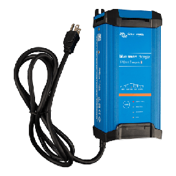 [BSIP2212/15] Blue Smart IP22 12/15(1) / Cargador de Baterías 12V, 15A / Para Ambientes Marinos y Terrestres. /  Bancos de 100 a 200 Ah | BSIP2212/15